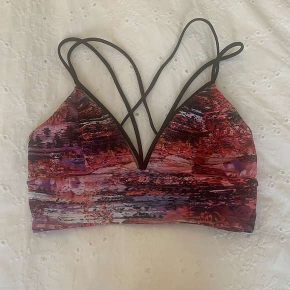 EUC Lululemon Pushing Limits Bra - size 6 - Picture 4 of 5